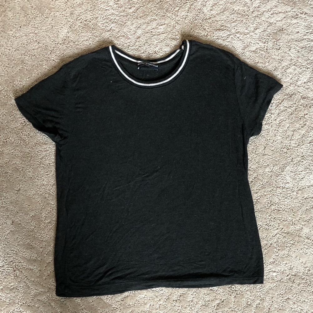 Brandy melville cute black t-shirt